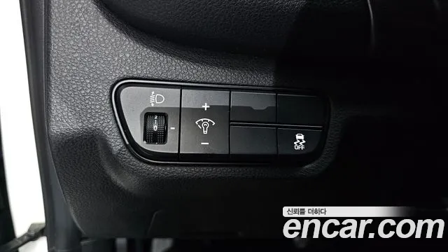 Kia Seltos Новый Seltos Бензин 1.6 турбо 2WD — Фото автомобиля 14