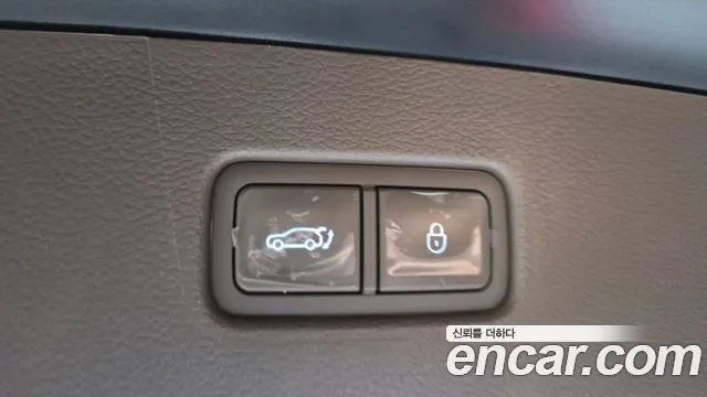 Genesis GV80 — Фото автомобиля 23
