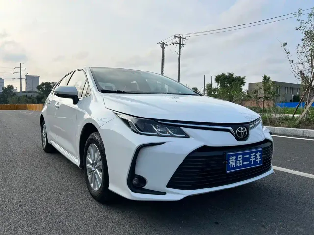 Toyota Corolla — Фото автомобиля 3