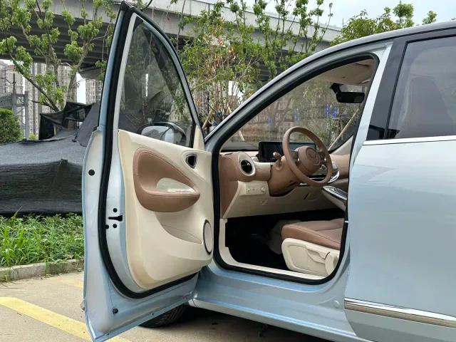 Wuling Bingo — Фото автомобиля 18