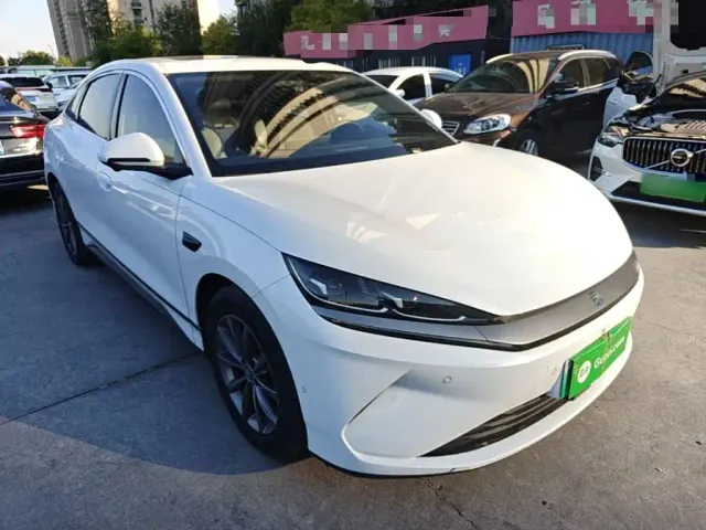 BYD Qin L — Фото автомобиля 3