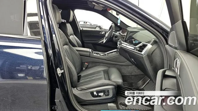BMW X6 — Фото автомобиля 10