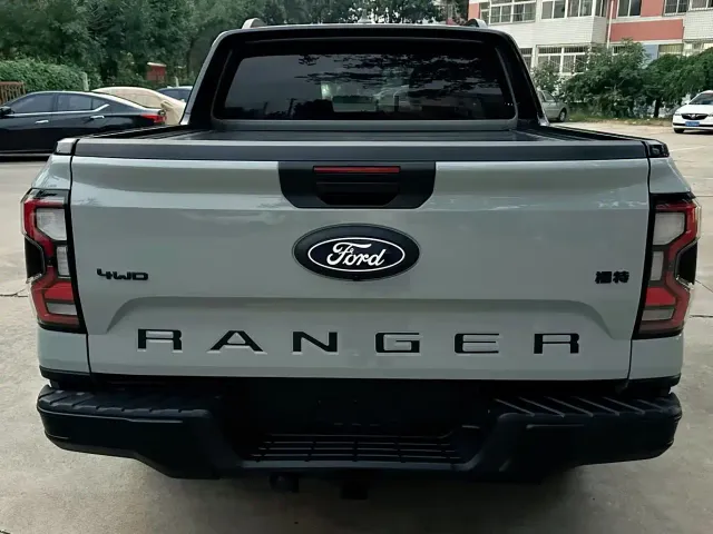 Ford Ranger — Фото автомобиля 4