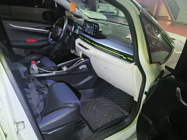 Geely Geometry EX3 Kung Fu Bull — Фото автомобиля 13