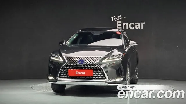 Lexus RX — Фото автомобиля 3