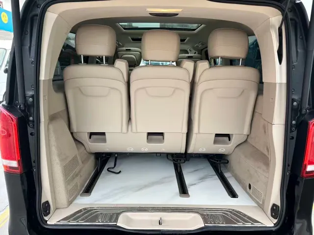 Mercedes-Benz V-Class — Фото автомобиля 8