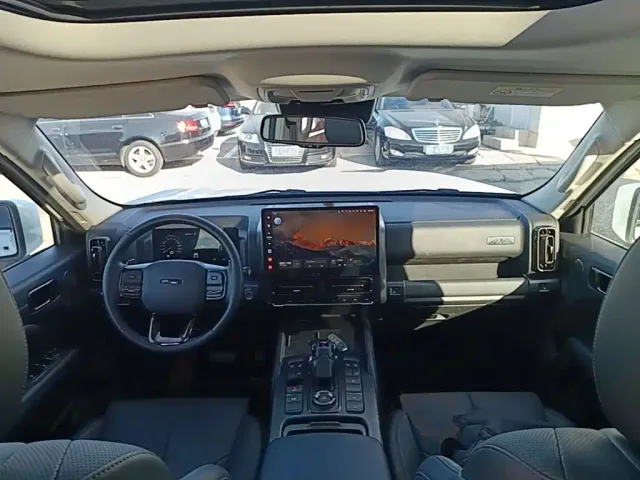 Haval H9 — Фото автомобиля 9