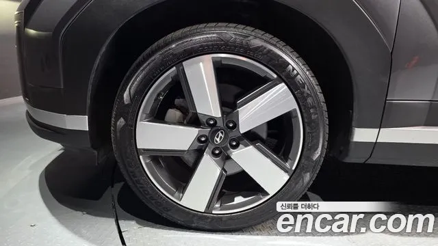 Hyundai Santafe Santa Fe (MX5) Бензин 2.5T 4WD — Фото автомобиля 5
