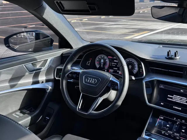Audi A6L — Фото автомобиля 11