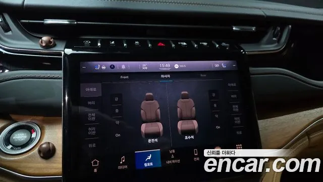 Jeep Cherokee WL — Фото автомобиля 15