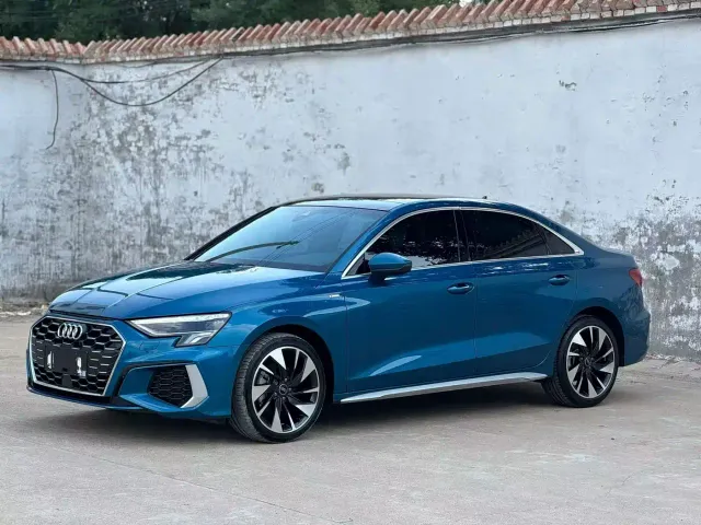 Фотография автомобиля — Audi A3