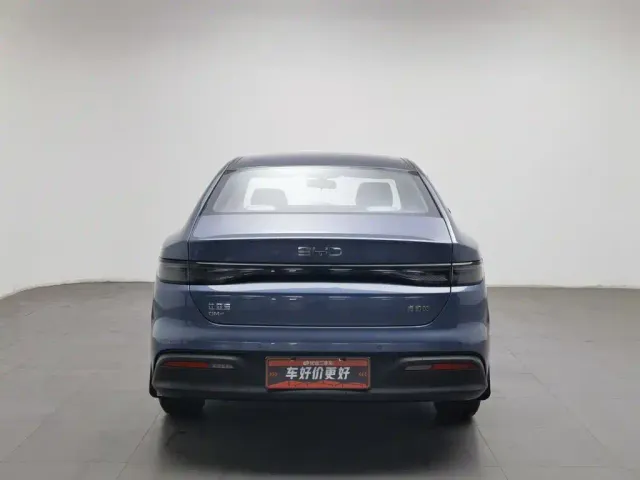 BYD Seal 05 DM-i — Фото автомобиля 4