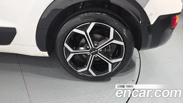 Kia Niro The All New Niro Signature — Фото автомобиля 20