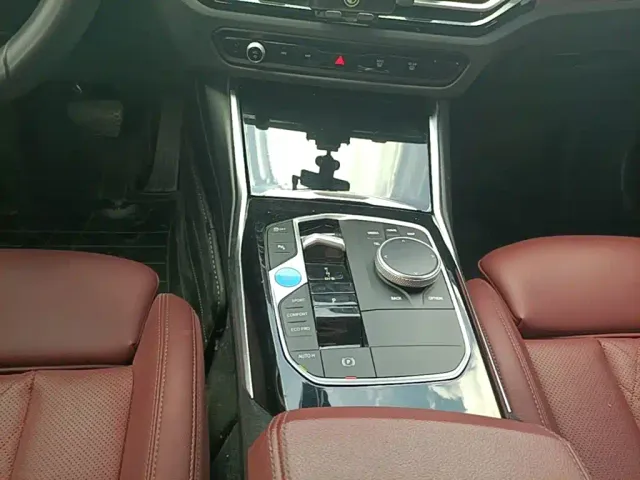 BMW i3 — Фото автомобиля 13