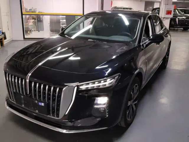 Фотография автомобиля — Hongqi H5 PHEV