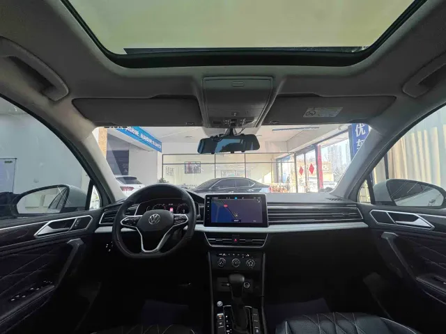 Volkswagen Tiguan L 2023 280TSI 2WD Trend Limited Edition — Фото автомобиля 17