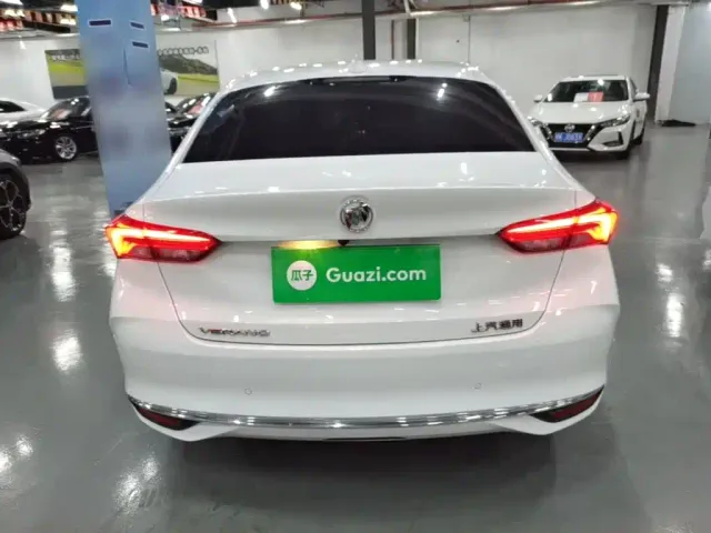 Buick Verano — Фото автомобиля 5