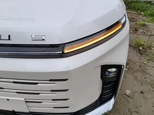 Maxus G50 PHEV — Фото автомобиля 23