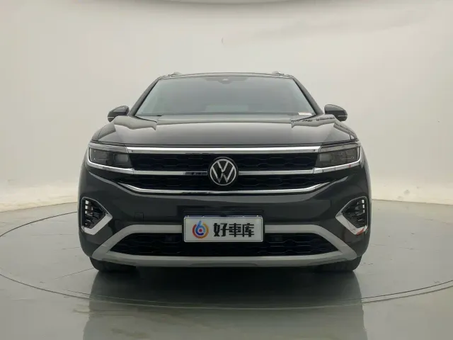 Volkswagen Talagon — Фото автомобиля 2