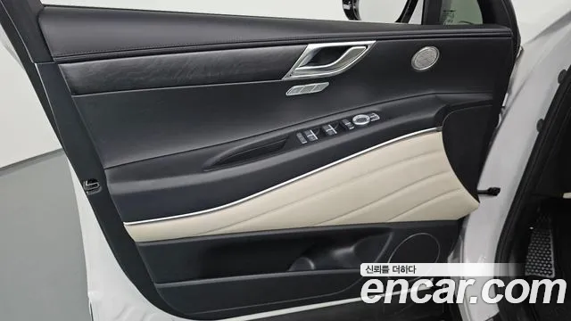 Genesis GV80 2.5T Бензин AWD — Фото автомобиля 20
