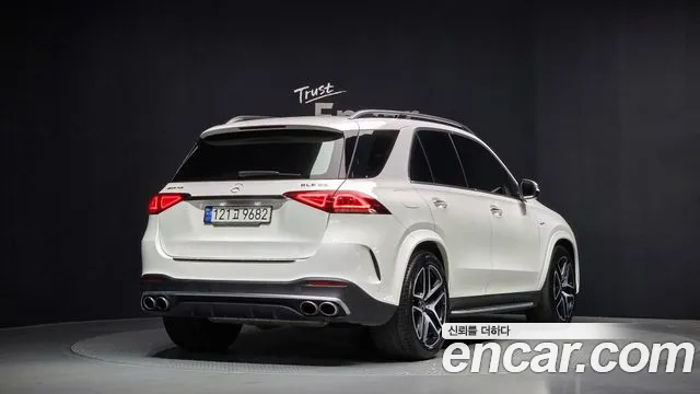 Mercedes-Benz GLE-Class — Фото автомобиля 2
