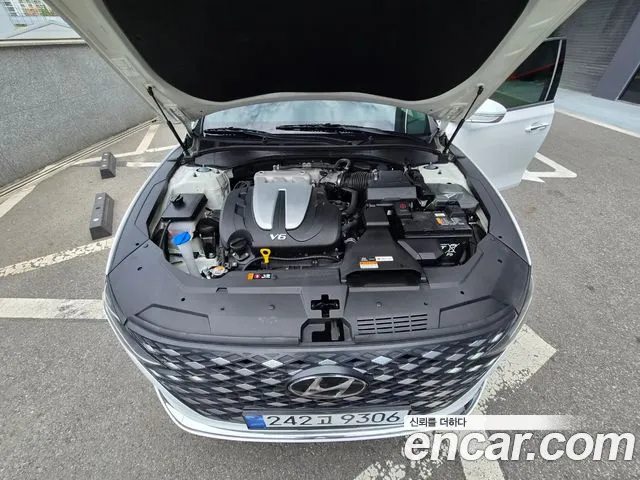 Hyundai Grandeur Новый Grandeur IG 3.0 LPi (Для проката) — Фото автомобиля 6