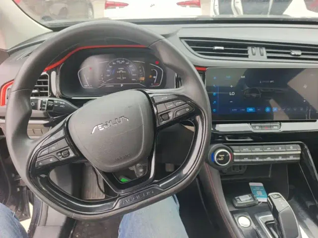 Dongfeng Fengshen AX7 — Фото автомобиля 9