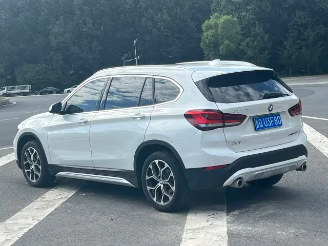 BMW X1 — Фото автомобиля 4