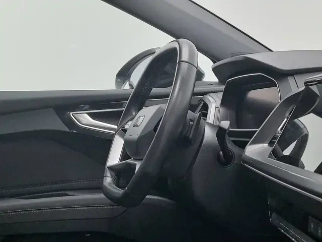 Audi Q4 e-tron — Фото автомобиля 22