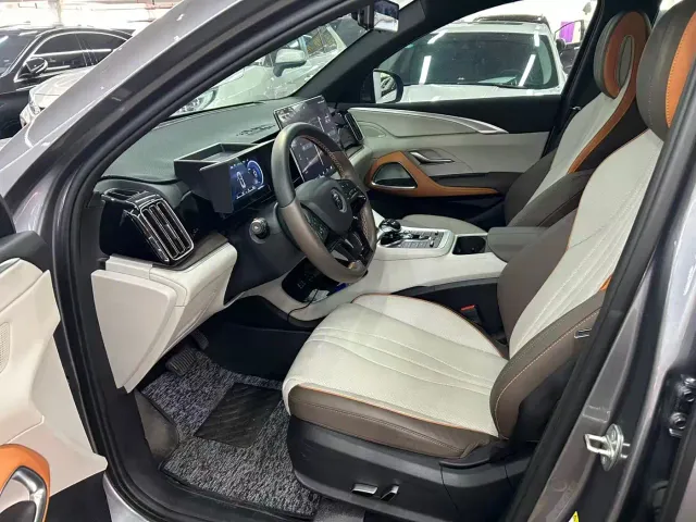 BYD Song Pro — Фото автомобиля 8