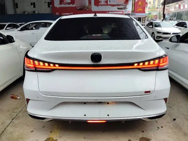 Changan Raeton Plus — Фото автомобиля 5