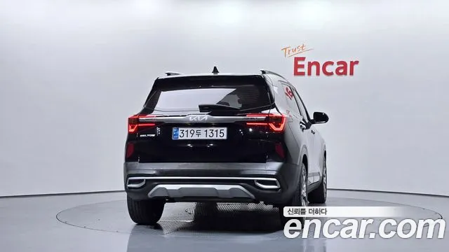 Kia Seltos Seltos Бензин 1.6 турбо 2WD — Фото автомобиля 4