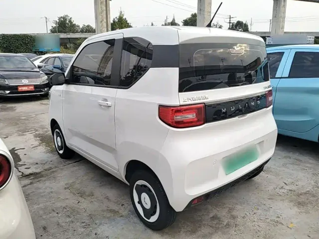 Wuling Hongguang Mini EV — Фото автомобиля 4