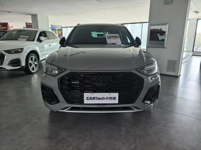 Audi Q5L — Фото автомобиля 2