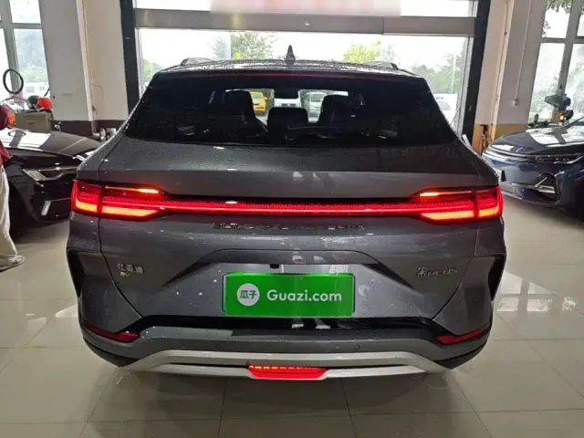 BYD Song PLUS — Фото автомобиля 5