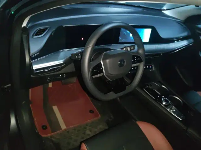 Changan Eado — Фото автомобиля 12