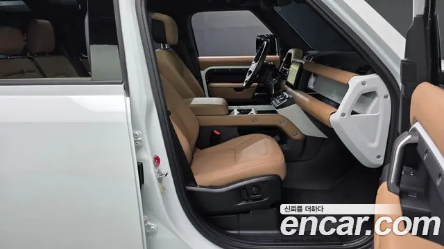 Land Rover Defender L663 — Фото автомобиля 11
