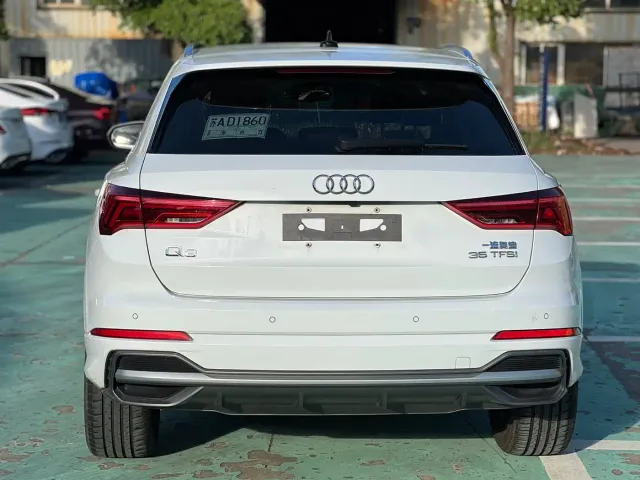 Audi Q3 — Фото автомобиля 5