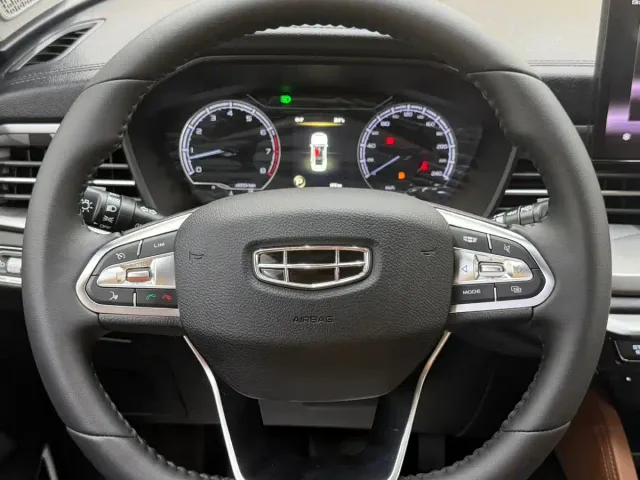 Geely Vision X6 — Фото автомобиля 12