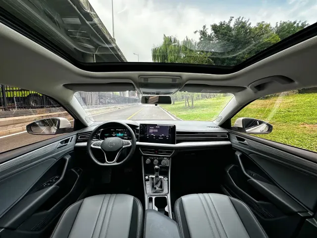 Volkswagen Sagitar — Фото автомобиля 17
