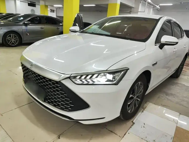 Фотография автомобиля — BYD Qin PLUS