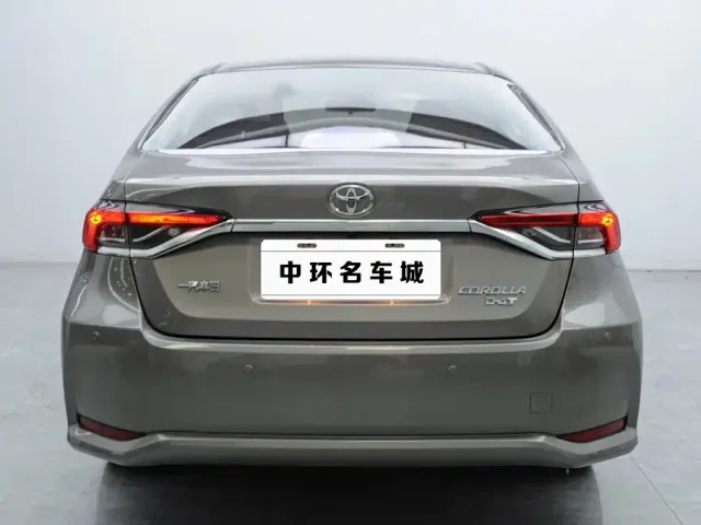 Toyota Corolla — Фото автомобиля 15