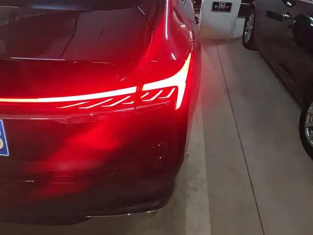 Buick LaCrosse — Фото автомобиля 7