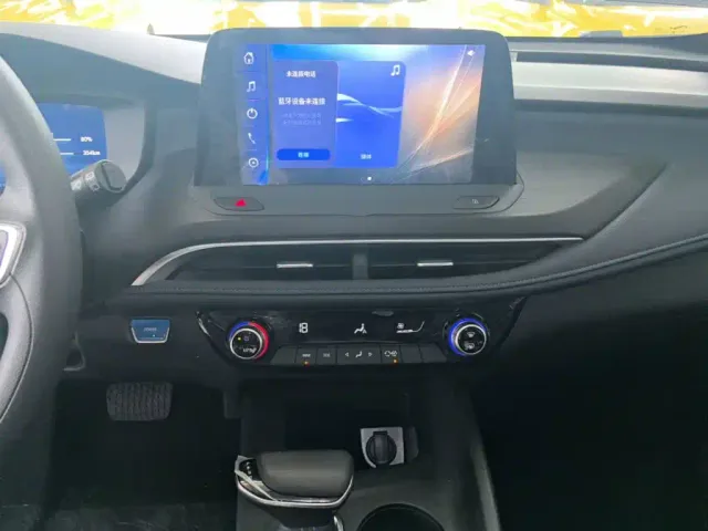 Buick Velite 6 — Фото автомобиля 12