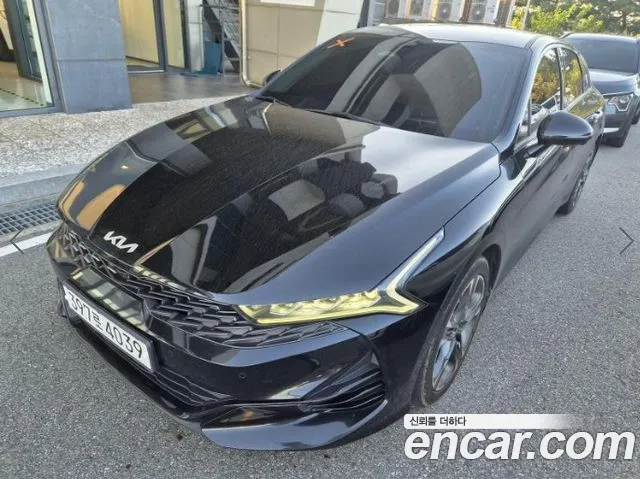 Фотография автомобиля — Kia K5 Generation 3