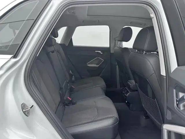 Audi Q3 — Фото автомобиля 13