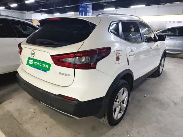Nissan Qashqai — Фото автомобиля 6