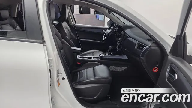 Renault Korea XM3 — Фото автомобиля 16