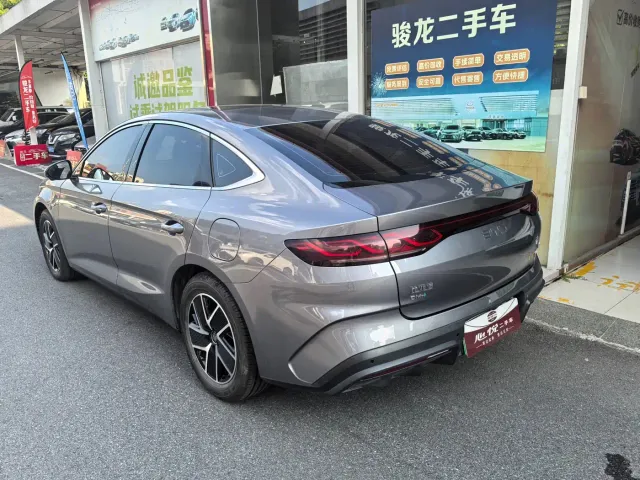 BYD Qin L — Фото автомобиля 8