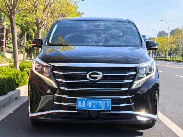 GAC Trumpchi M8 — Фото автомобиля 2